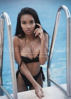Escort Ariana 02